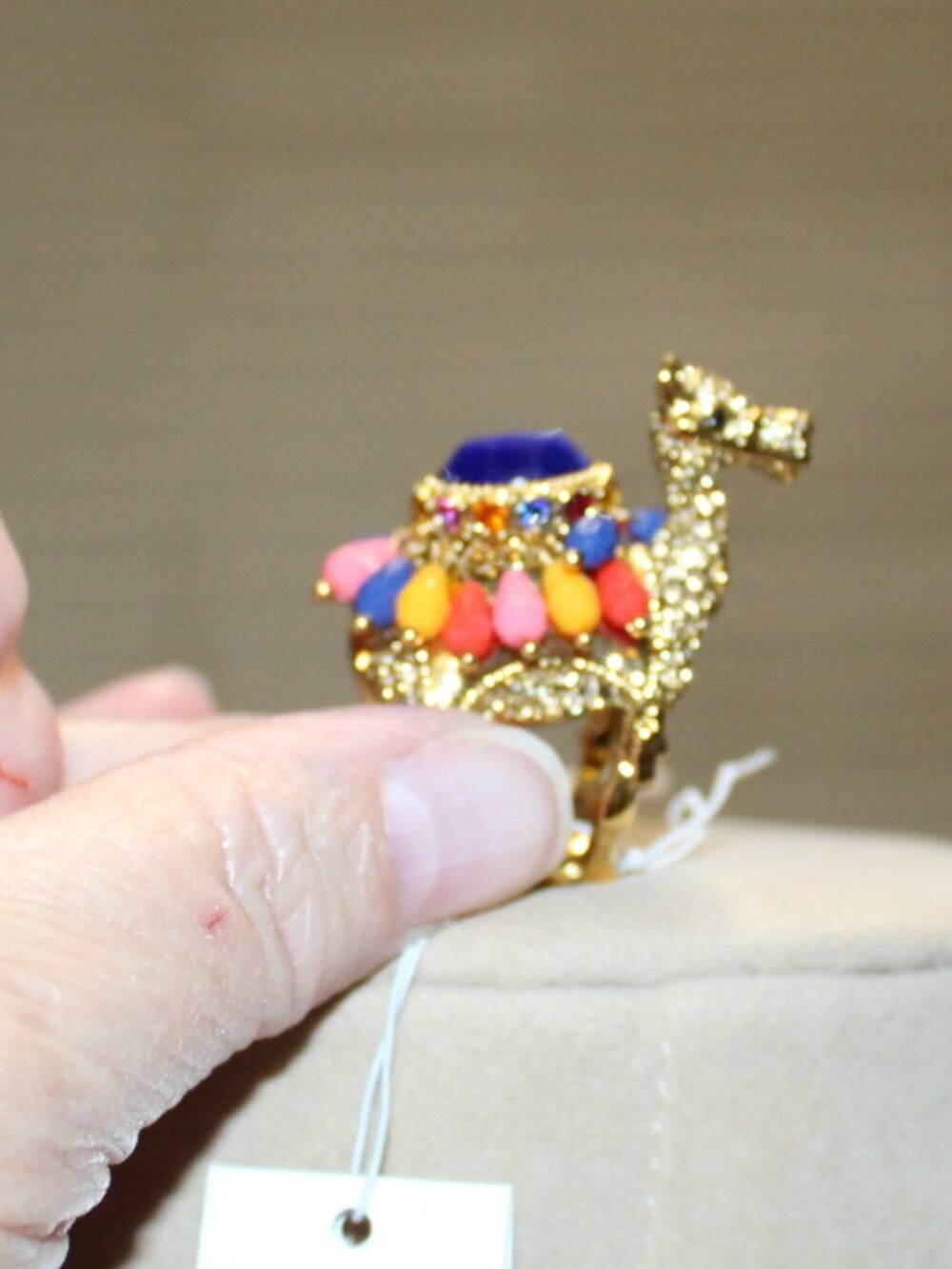 NWT Kate Spade "Spice Things Up" Camel Pendant necklace, ring and earring set! - Picture 8 of 16